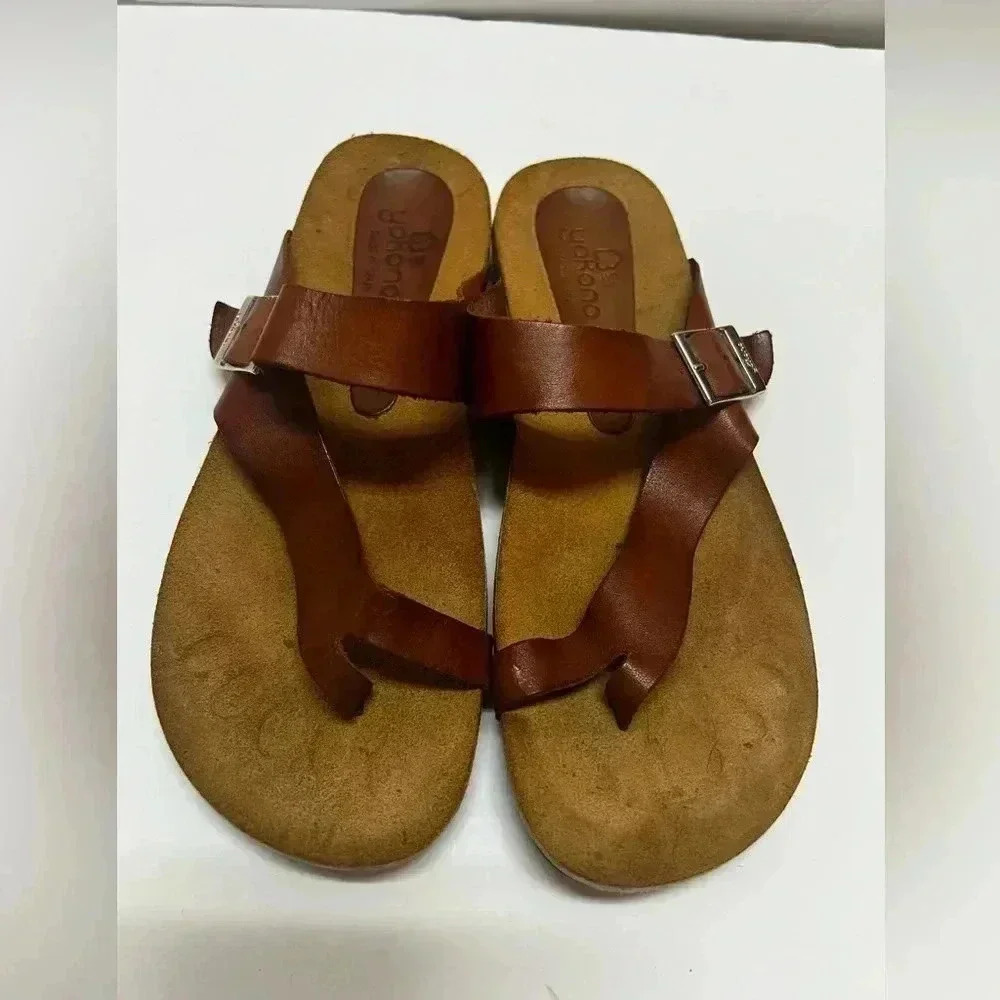 Brown Leather Toe-Ring Slide Sandals for Women - Picture 3 of 8